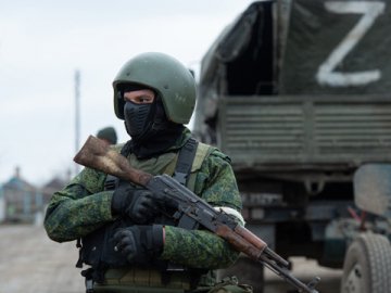 Російські військові пишуть рапорти про звільнення цілими підрозділами