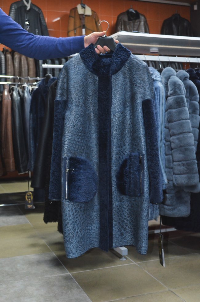 У магазині шкіри та хутра «Steel» – нова колекція, знижки та подарунки*