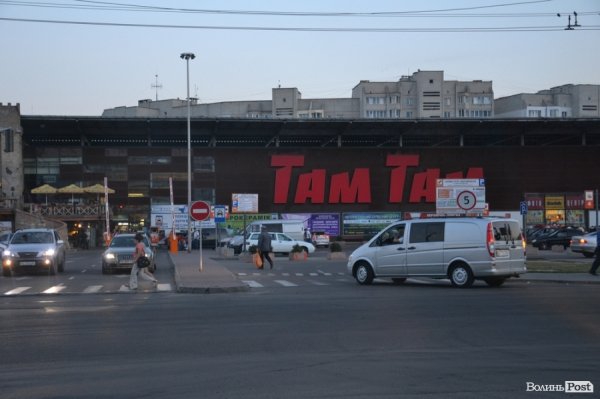 До Дня міста. Вечірній Луцьк. ФОТО