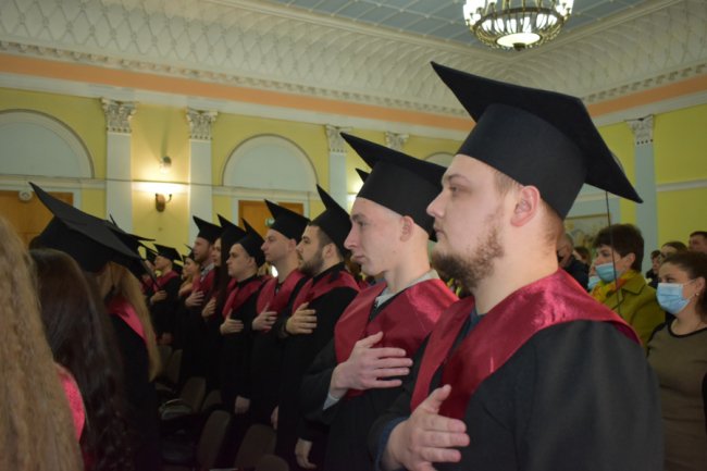 Магістри Лесиного вишу протягом 5 днів отримують дипломи