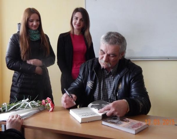 Василю Шкляру у Луцьку присвоїли звання почесного професора. ФОТО