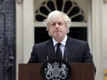 Борис Джонсон погодився піти у відставку, але з умовою, –  BBC