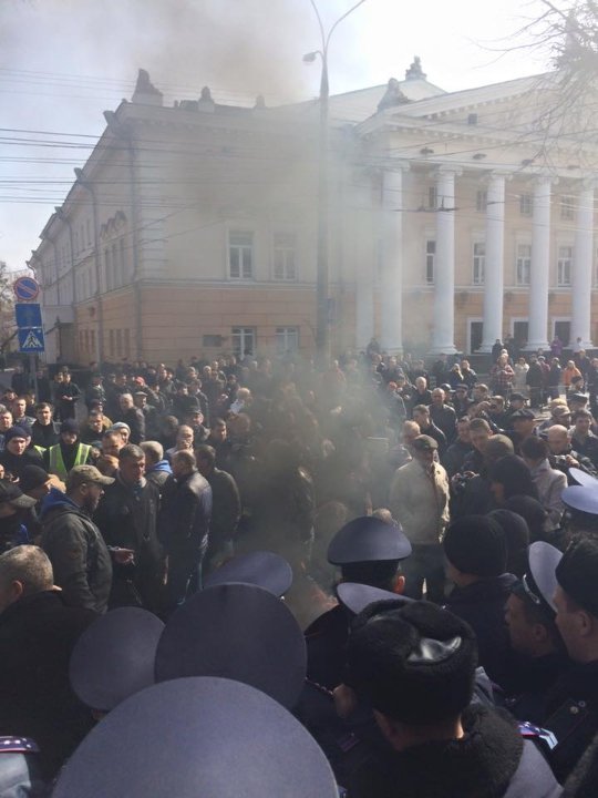 Волинські автомайданівці взяли участь у акції протесту в Вінниці. ФОТО 