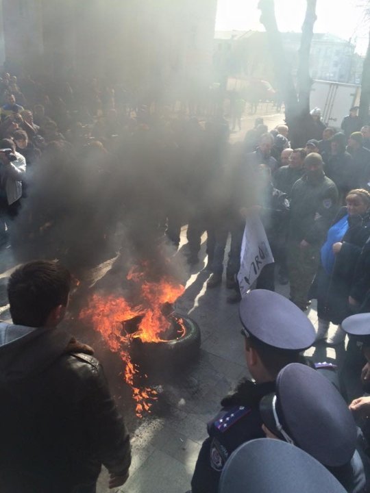 Волинські автомайданівці взяли участь у акції протесту в Вінниці. ФОТО 