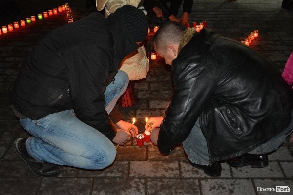 У Луцьку згадували Революцію Гідності та молилися за загиблими. ФОТО. ВІДЕО