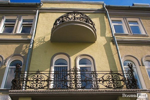 Місто, яке я люблю. Луцькі балкони