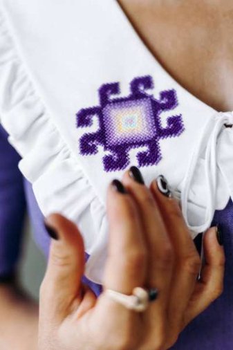 Бренд з прадавніми символами і сенсом: як волинянка створює аксесуари з українською душею