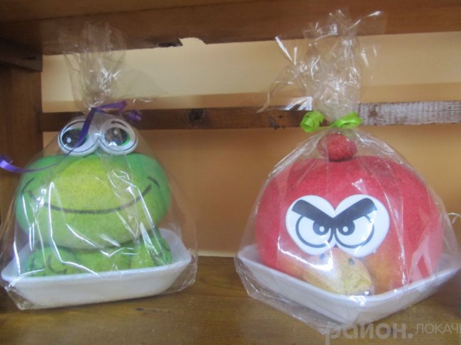 Волинянка варить та продає оригінальне мило