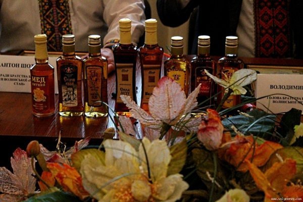 Лучани підкоряли Берлін медовухою. ФОТО. ВІДЕО