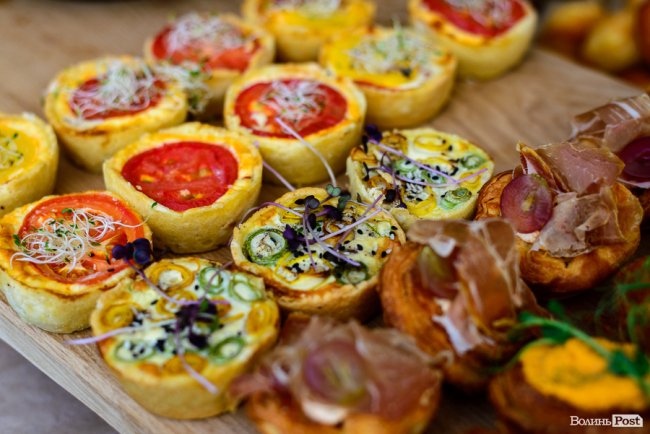 Яскраво, весело і смачно: на «Юпітері» відсвяткували День доброго сусіда. ФОТОРЕПОРТАЖ*