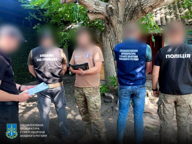 Нарахували понад мільйон  бойових виплат: на Волині п'ятьох військових підозрюють у незаконній схемі