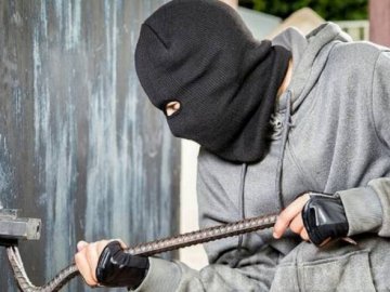 43-річний волинянин обікрав господарство на 50 тисяч гривень