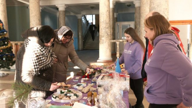 У Луцьку до дня Миколая онкохворі діти отримали подарунки. ФОТО. ВІДЕО