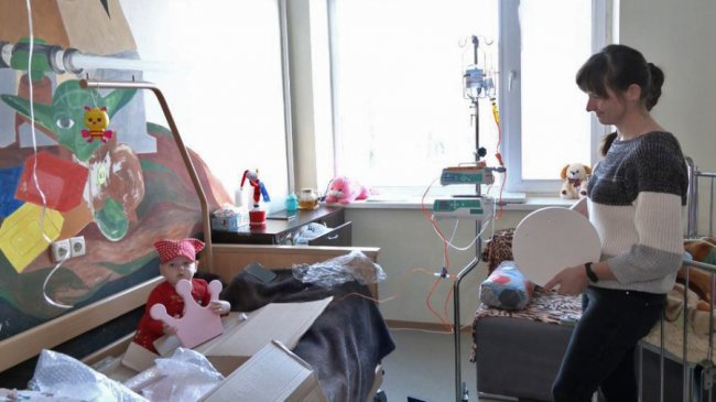 У Луцьку до дня Миколая онкохворі діти отримали подарунки. ФОТО. ВІДЕО