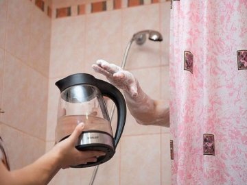 Мешканці трьох вулиць у Луцьку сидять без гарячої води