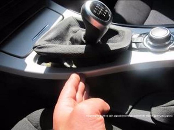 Волинянин через кордон намагався перевезти таблетки наркотичної дії. ФОТО