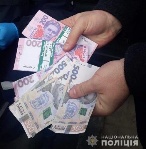 Молодики на Audi «шикували» на Волині за сувенірні гроші: деталі. ФОТО