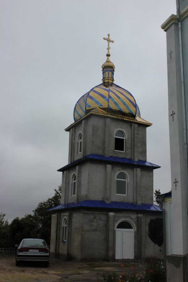 На Волині освятили дзвіницю. ФОТО