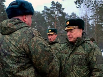 До Білорусі прибув головнокомандувач сухопутними військами РФ