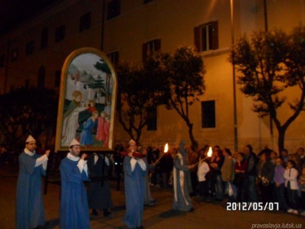 Волиняни побували там, де зберігаються мощі святого Миколая