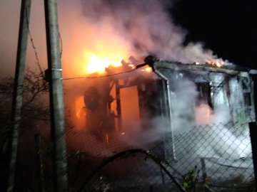 У селі на Волині горів будинок: всередині виявили тіло. ФОТО