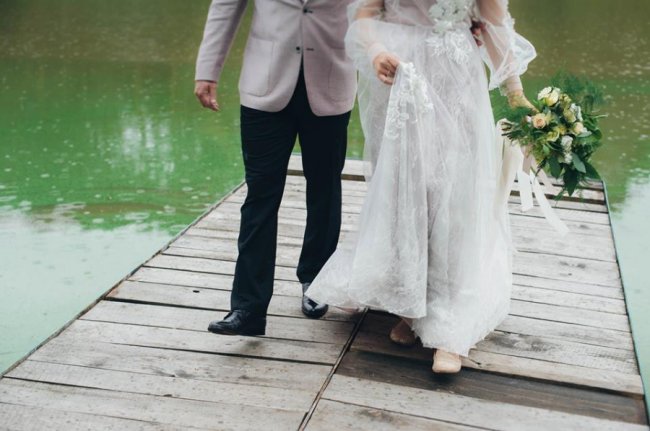 Неймовірно чуттєві знімки з весілля відомої луцької режисерки