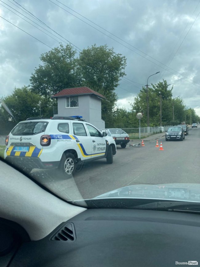 У Луцьку легковик збив велосипедиста