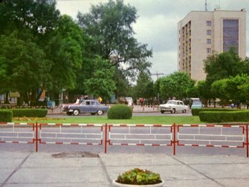 Без Театрального майдану та з двостороннім рухом на Лесі Українки: ретрофото Луцька