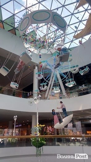 Київ - місто мрій та фаст-фудів. ФОТО