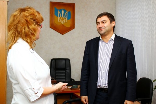 Роман Іванюк здав кров пораненим солдатам. ФОТО*