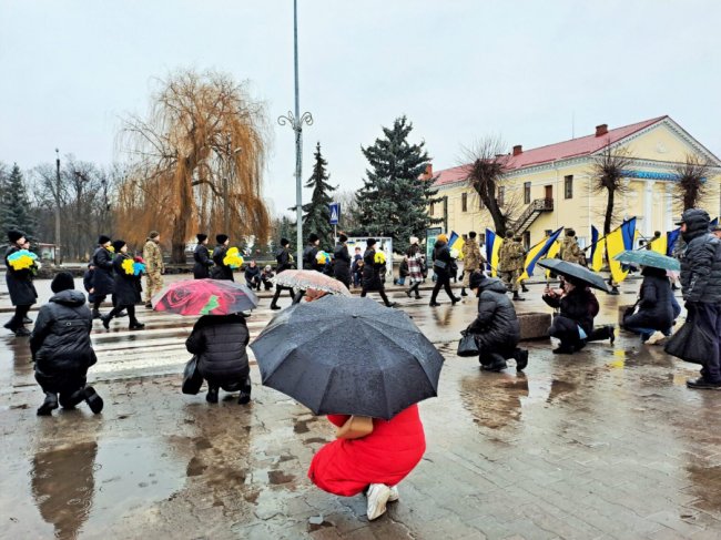 Навіки 43: у Ковелі попрощалися з полеглим зенітником