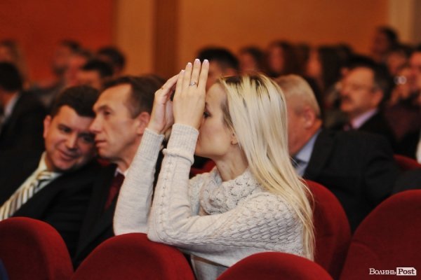 У Луцьку нагороджували працівників телебачення, радіо і зв’язку. ФОТО