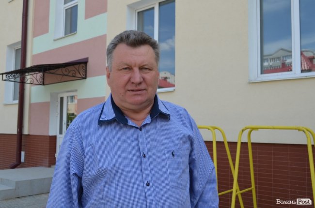 Школа дійсно вражає: Савченко відвідав «багатостраждальний» довгобуд у Луцьку