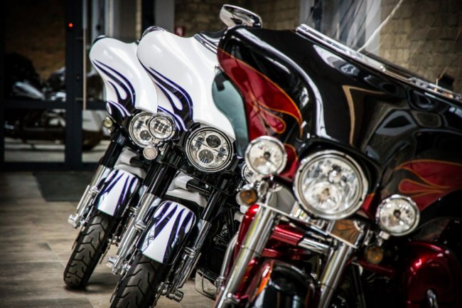 У WEST AUTO HUB продають культові мотоцикли*