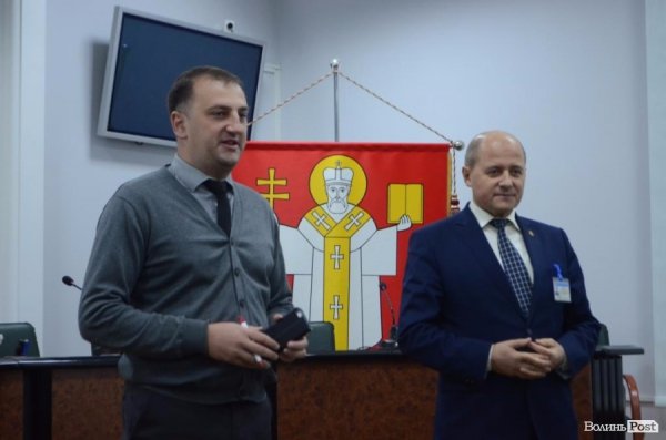 Селфі в кабінеті мера, екскурсія та презентація – у Луцькраді день відкритих дверей