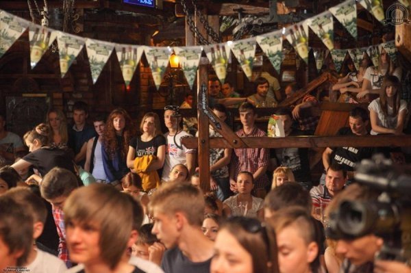 Як луцька рок-школа «знищувала попсу». ФОТО