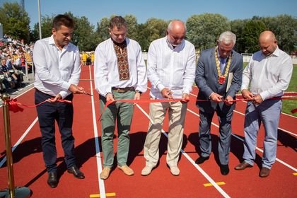 Відкриття стадіону і безліч нагород: як Нововолинськ відсвяткував День міста і День шахтаря