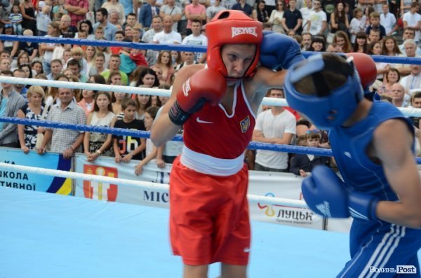 Кров'ю і потом: як у Луцьку билися за перемогу в боксі. ФОТОРЕПОРТАЖ
