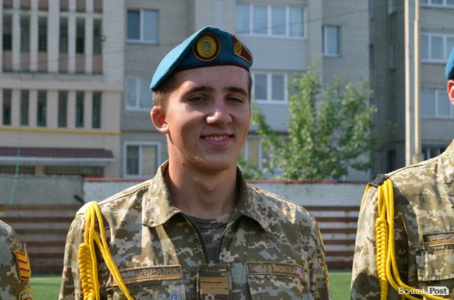 Майбутні захисники: у Луцьку для військових ліцеїстів пролунав перший дзвоник. ФОТО