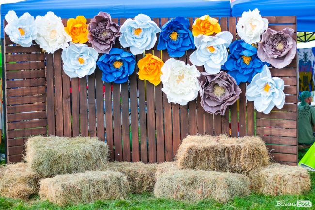 «Шикидим», лірика і вибуховий «O.Torvald»: перший день «Бандерштату». ФОТО