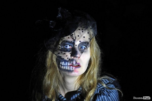 «Стильний Хеллоуїн»: фотопленер у закинутому форті