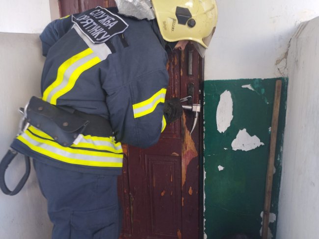 Рятувальники з Волині допомогли приборкати пожежу на Рівненщині