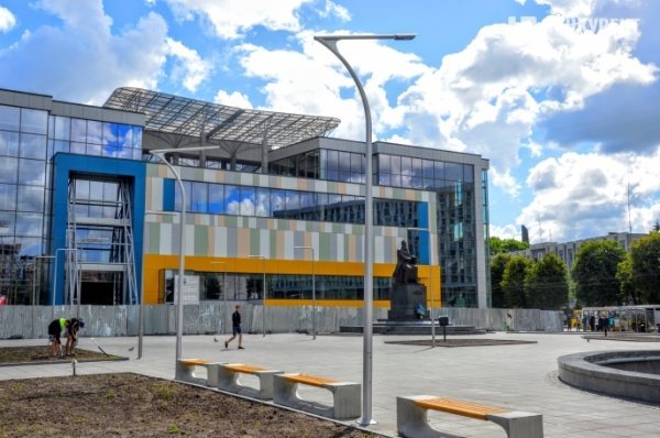 Оновлений кінотеатр «Промінь»: бачення автора, влади та лучан. ФОТО