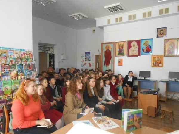 У Луцьку презентували книгу про Чупакабру. ФОТО