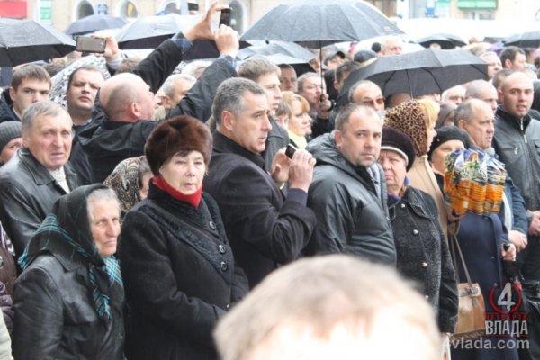 Як провели в останню путь Сашка Білого. ФОТО