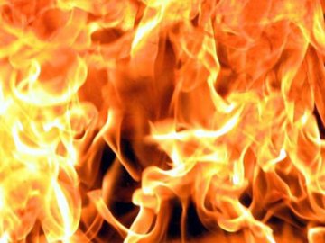 У Ростовській області рф через попадання безпілотника загорівся нафтозавод