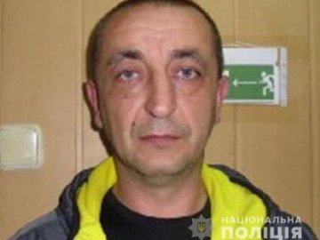 За шахрайство поліція розшукує  49-річного лучанина