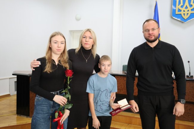 У Луцьку вручили державні нагороди родинам загиблих захисників України
