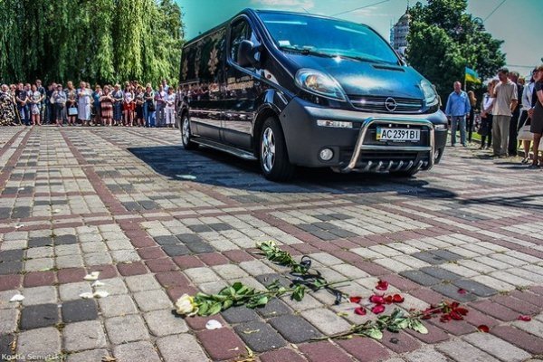 Луцьк сумує. ФОТО