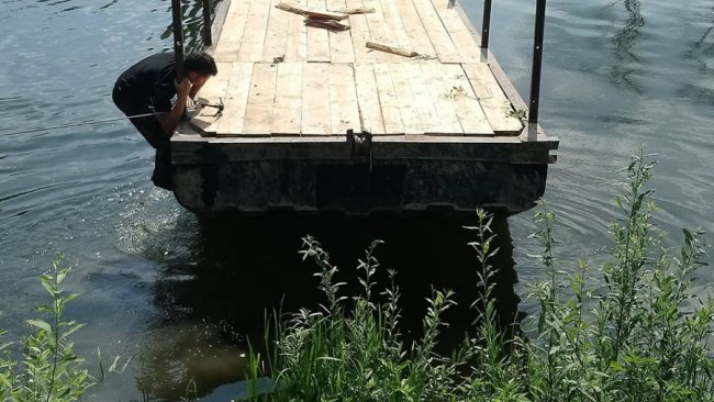 Плавучий міст до «Бандерштату» виявився закоротким. ФОТО. ВІДЕО